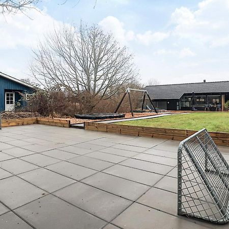 8 Person Holiday Home In Bindslev 外观 照片